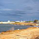 Per raggiungere il lifo percorriamo il lungomare sud di Bari...